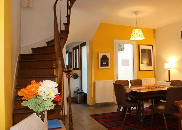 Maison De Charme 95M2 A Saint-Denis Pleyel, 4 Chambres, Terrasse, Calme, Proche Paris Et Stade De France
