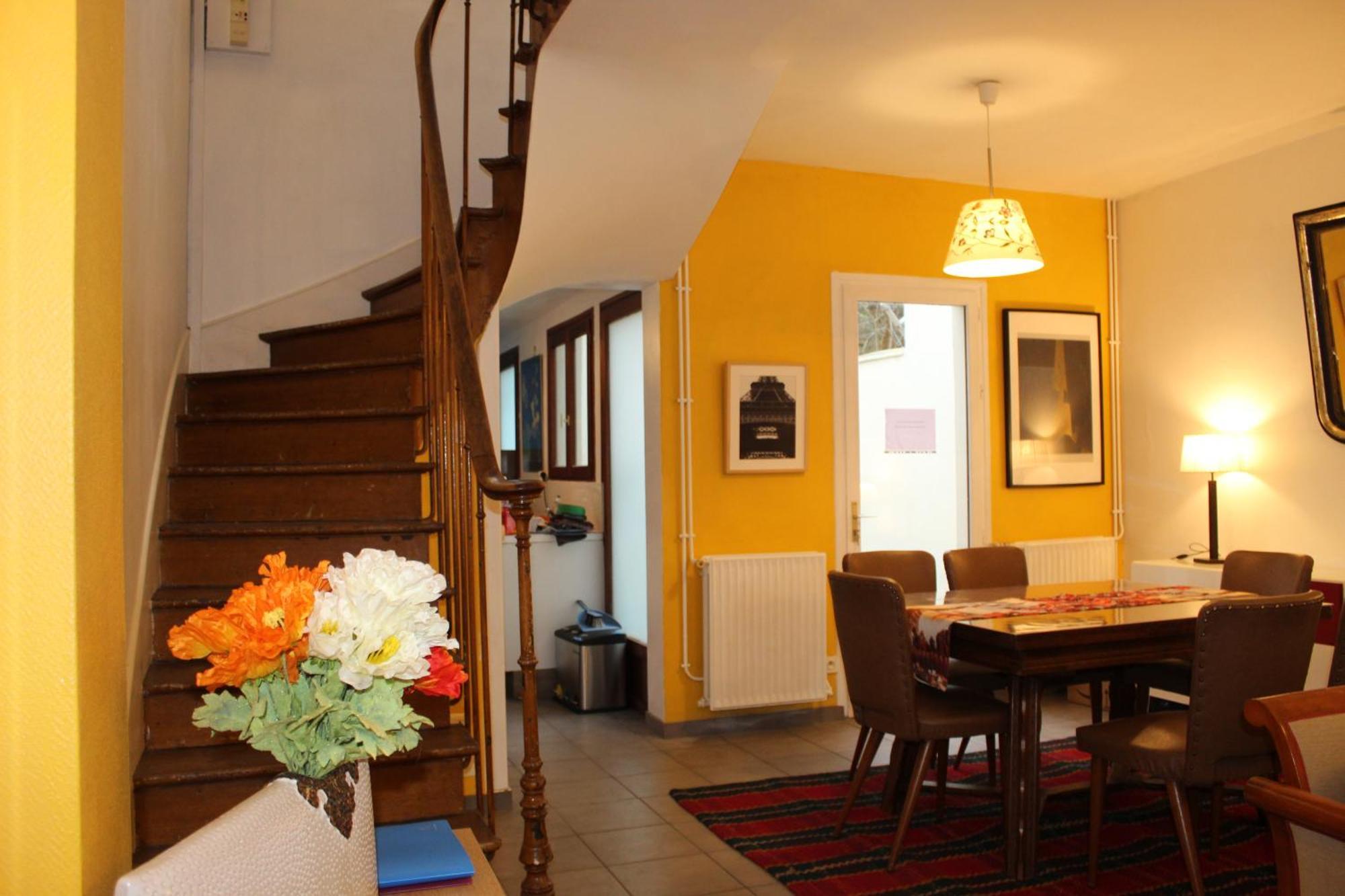 Maison De Charme 95m2 A Saint-denis Pleyel, 4 Chambres, Terrasse, Calme, Proche Paris Et Stade De France