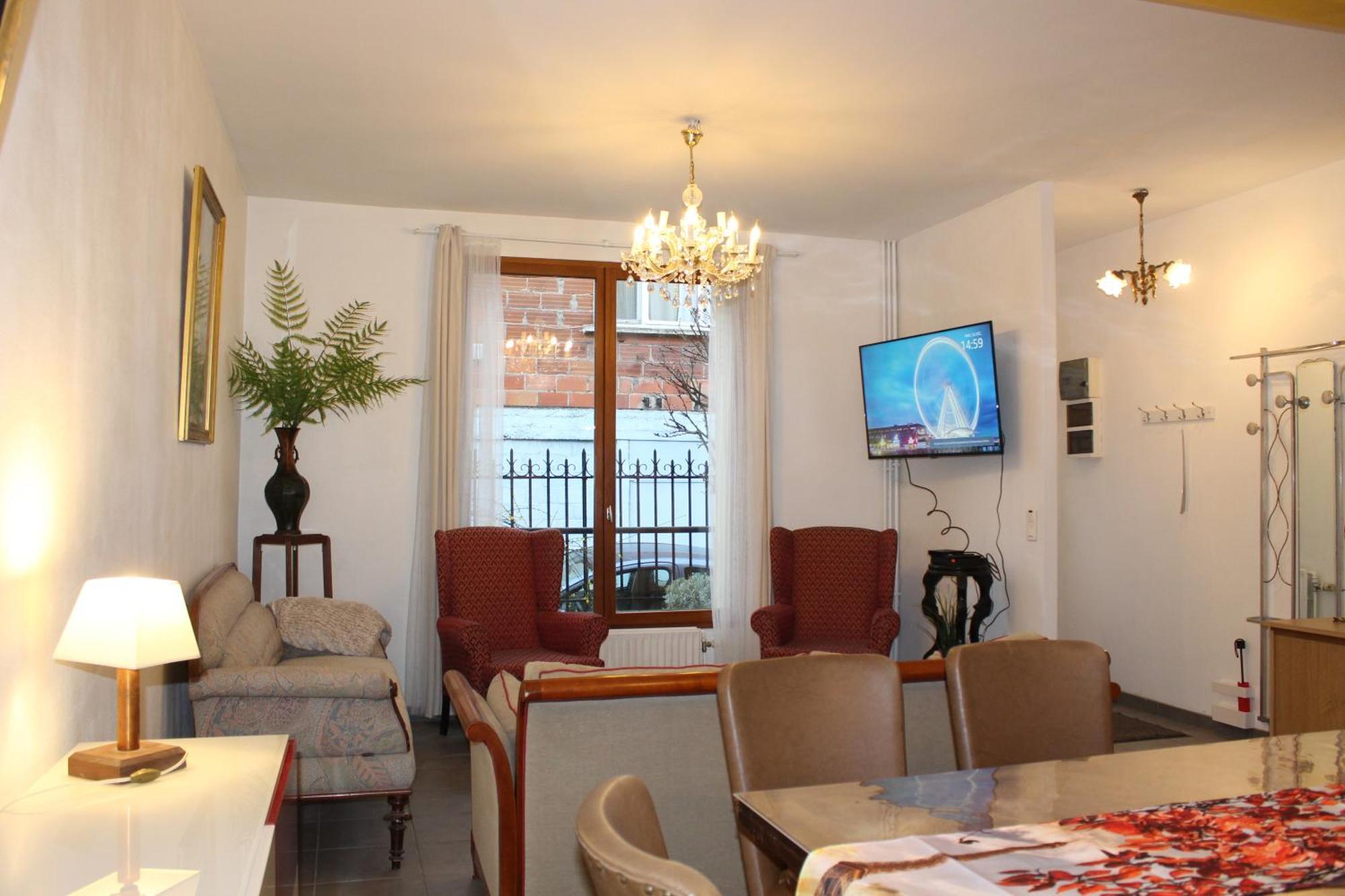 Apartment Maison De Charme 95m2 A Saint-denis Pleyel, 4 Chambres, Terrasse, Calme, Proche Paris Et Stade De France